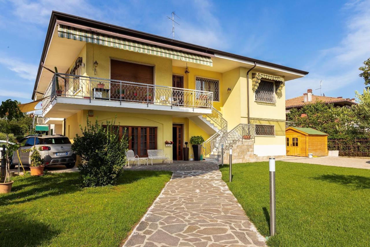 Hotel Il Melograno Peschiera del Garda Esterno foto