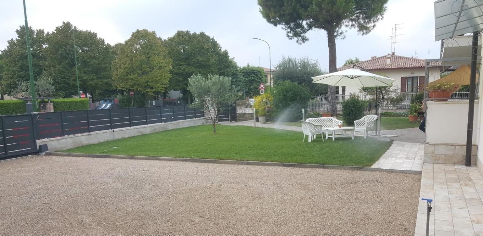 Hotel Il Melograno Peschiera del Garda Esterno foto