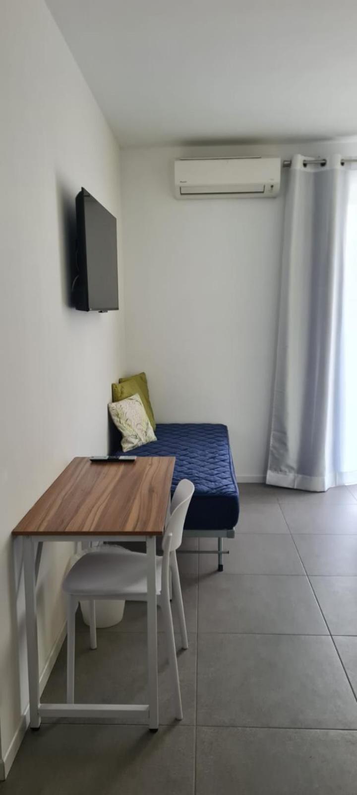 Hotel Il Melograno Peschiera del Garda Esterno foto