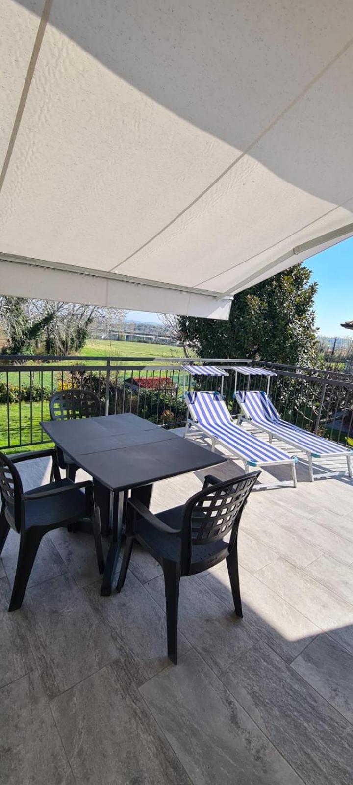 Hotel Il Melograno Peschiera del Garda Esterno foto